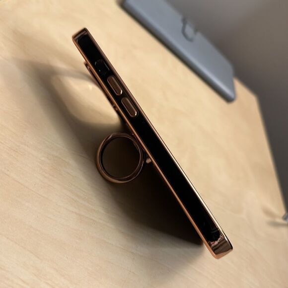 Bundle IPhone 14 Pro Case + Privacy Screen Protector - Picture 4 of 11